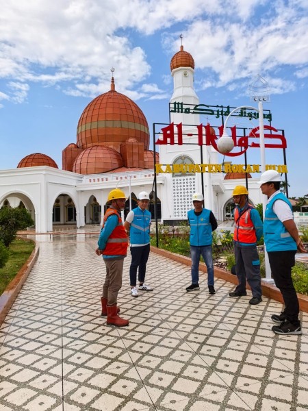 Menjaga Terang di Rumah Ibadah, PLN Pastikan Ramadan dan Idulfitri Tanpa Gangguan Listrik