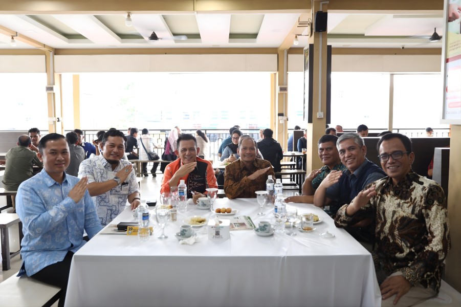 PLN UID Riau dan Kepri Jalin Silaturahmi dengan Gubernur Kepri, Bahas Dukungan Kelistrikan untuk Pertumbuhan Ekonomi Daerah