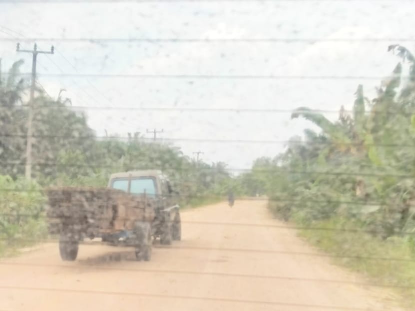 Luar Biasa ! Mafia Illegal Logging di Sungai Sembilan Lancarkan Aksi di Siang Bolong