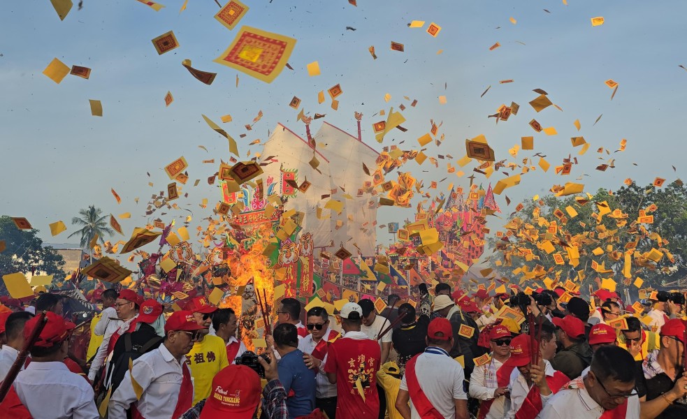 Dukung Sektor Pariwisata Riau, PLN Hadirkan Listrik Andal Sukseskan Festival Bakar Tongkang di Bagansiapiapi