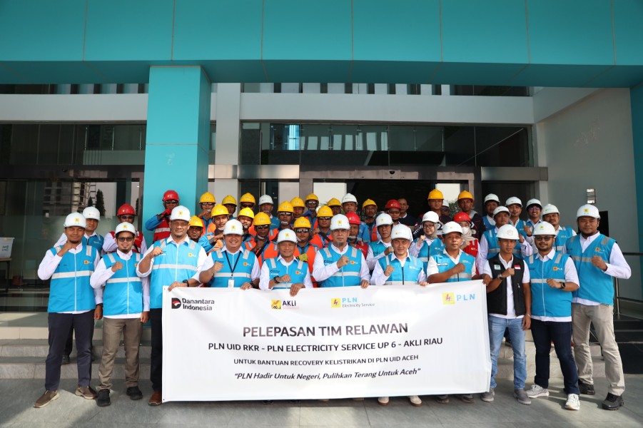 Percepat Pemulihan Kelistrikan Pascabencana, PLN UID Riau & Kepri Turunkan Tim Bantuan Teknis Kloter VIII ke Aceh