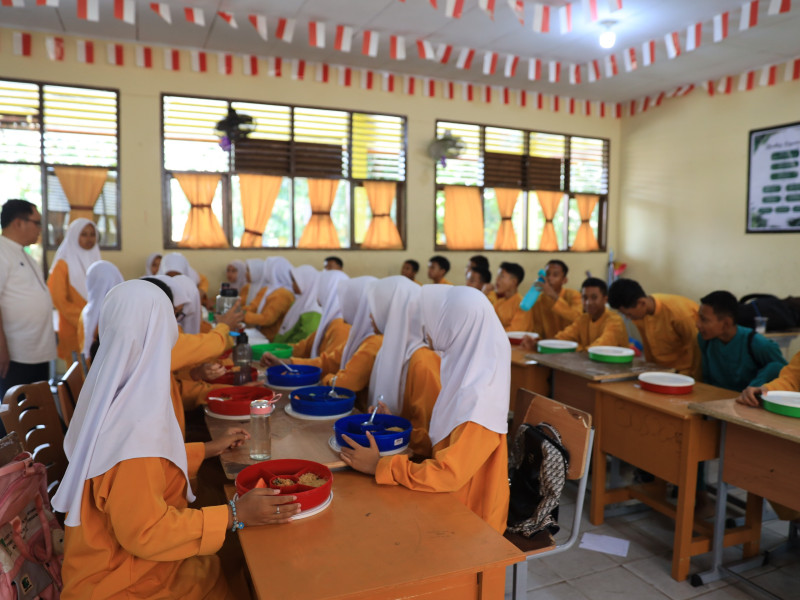 Pastikan Kelistrikan Andal, PLN Siap Sukseskan Program Makan Bergizi Gratis di Riau dan Kepulauan Riau