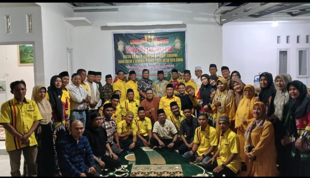 IKTD Kota Dumai Bersama Bundo Kanduang dan Gettar Santuni Anak Yatim dan Dhuafa di Bulan Ramadhan